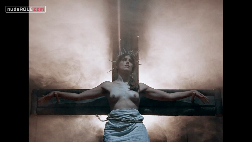 6. Anne Sophie Lubeck nude – Weltschmerz (2018)