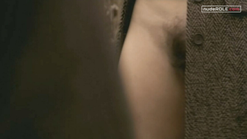 2. Matka nude – I Am (2005)