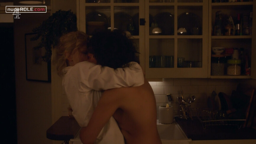 3. Desiree Akhavan, Sadie nude – The Bisexual s01e05 (2018)