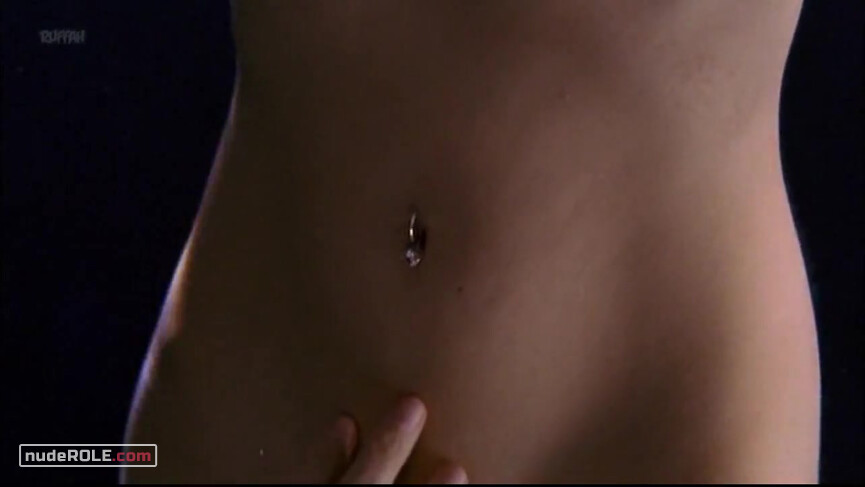 9. Danni nude, Macy nude – Out of Order (2003)