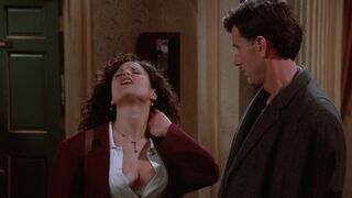 Elaine Benes sexy – Seinfeld s07e10 (1995)