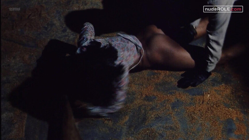 5. Mary Anne nude, Loretta Sykes nude – The Klansman (1974)