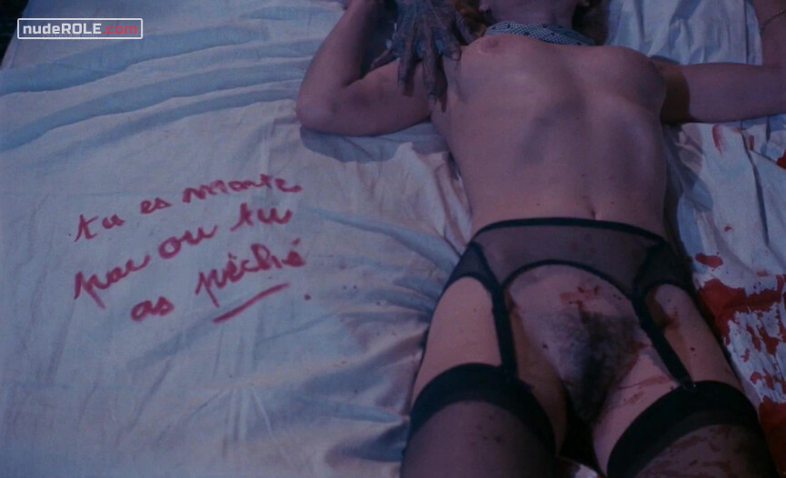 10. La premiere prostituee nude – The Revenge of the Living Dead Girls (1987)