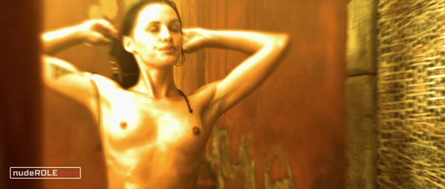 2. Jessie nude – The Steam Experiment (2009)
