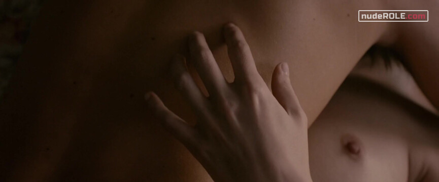 2. Hélène nude – Ceasefire (2016)