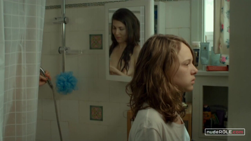 7. Alma nude – Princess (2014)