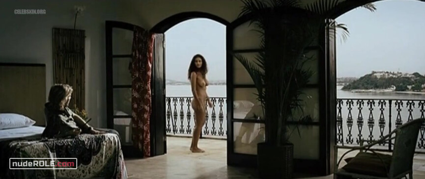 5. Teresa nude – Budapeste (2009)