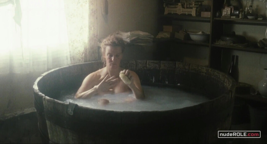 2. Marga Spiegel nude, Frau Aschoff sexy – Saviors in the Night (2009)