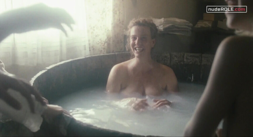 3. Marga Spiegel nude, Frau Aschoff sexy – Saviors in the Night (2009)