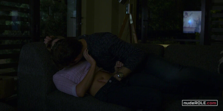 2. Chloe sexy – 13 Reasons Why s02E07 (2018)