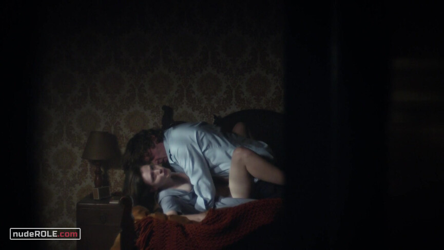 5. Clothilde Bastiere nude – Spotless s01e05 (2015)