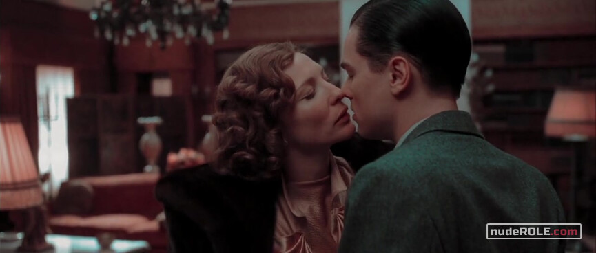 1. Katharine Hepburn sexy, Ava Gardner sexy – The Aviator (2004)