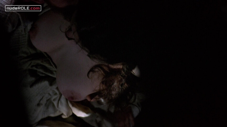 1. Neda nude – Dust (2001)