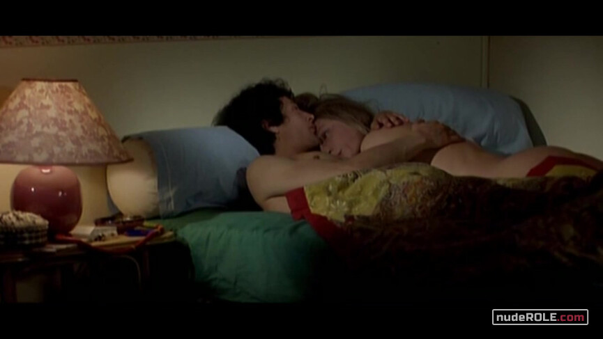 11. Fougère (Hysterical Woman) nude, Marinette sexy, Nathalie sexy – Western (1997)