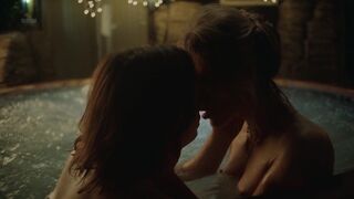 Candy nude – I'm Dying Up Here s02e01 (2018)