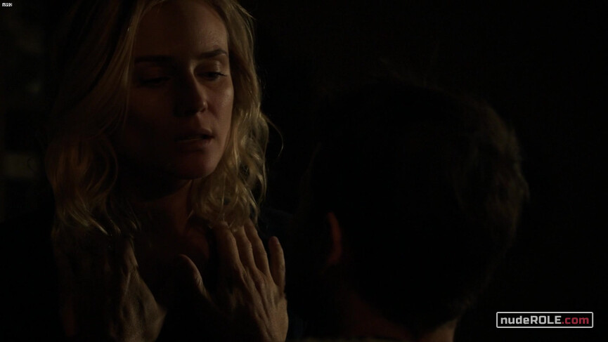 20. Sonya Cross sexy – The Bridge s02e04 (2014)