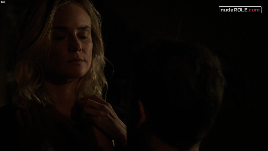 26. Sonya Cross sexy – The Bridge s02e04 (2014)