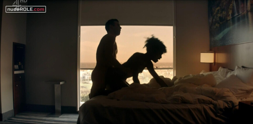 3. Tess nude – Kiss Me First s01e03 (2018)