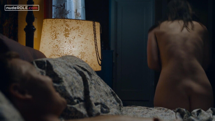 2. Brie nude – The Long Road Home s01e06 (2018)