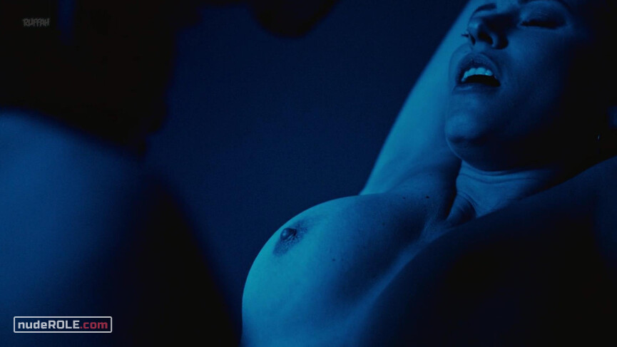 1. NA nude, NA nude – The Mechanism s01e02 (2018)