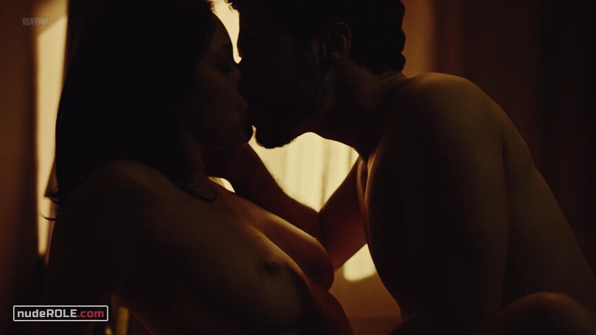 1. Verena nude – The Mechanism s01e04 (2018)