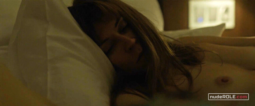 2. Caroline nude – 2 Nights Till Morning (2015)