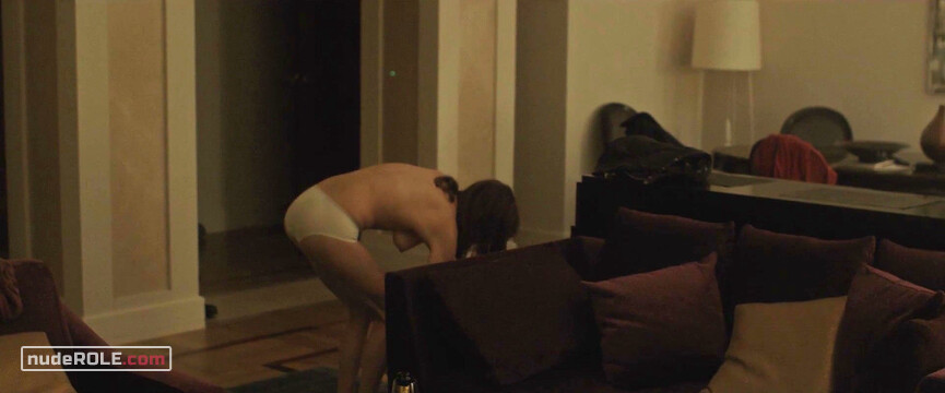 6. Caroline nude – 2 Nights Till Morning (2015)