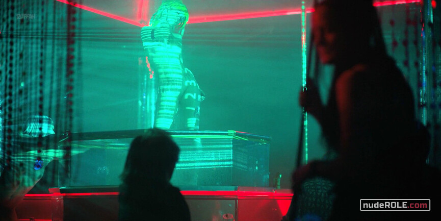 4. Mary Lou Henchy nude, B Side Synth nude – Altered Carbon s01e01 (2018)