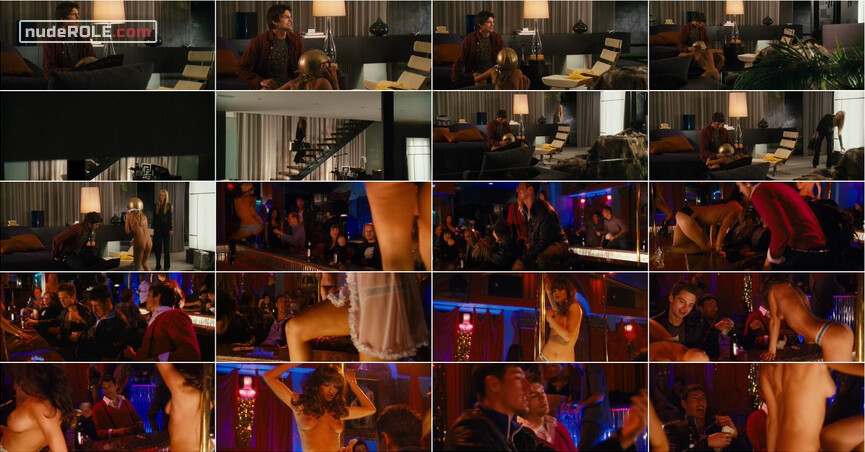 2. Christina nude, Stripper nude – Spread (2009)