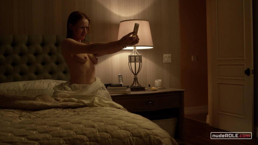 1. Abby Donovan nude – Ray Donovan s02e05-08 (2014)