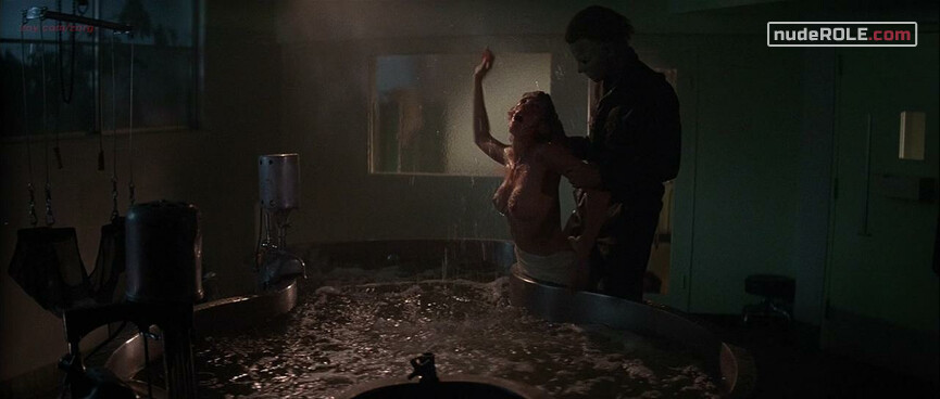 2. Karen nude – Halloween II (1981)