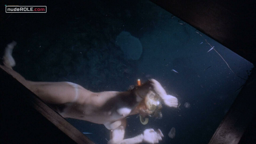 1. Delilah "Delly" Grastner nude, Paula nude, Ellen Moseby nude – Night Moves (1975)