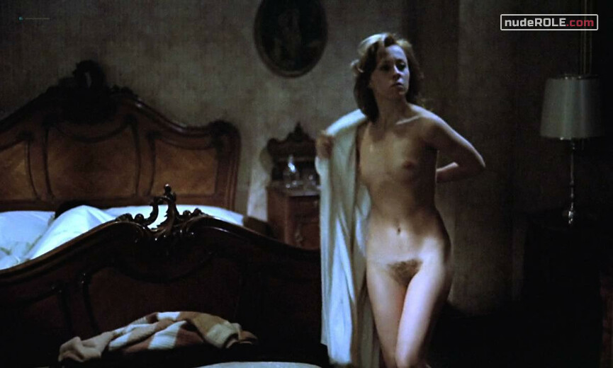 1. Ana nude, Berta nude – Satan's Blood (1978)