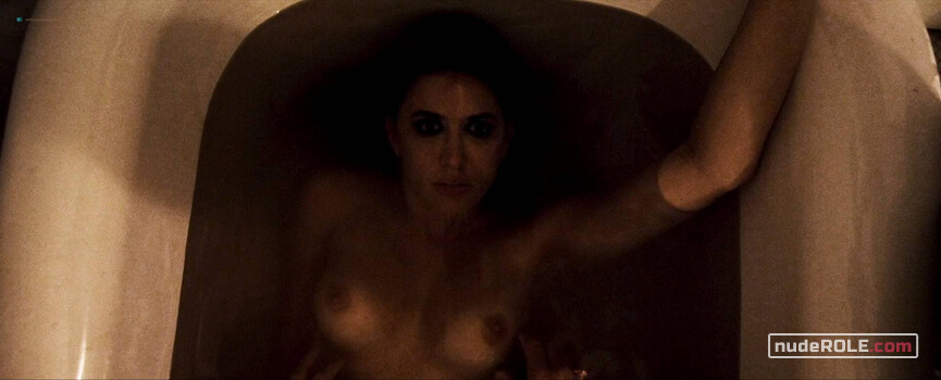 2. Natasha nude, Anita nude – The Haunting of Alice D (2014)