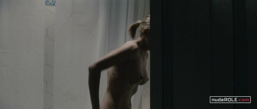 1. Gina McVey nude, Kate Coleman nude – The Broken (2008)
