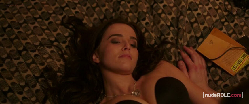 2. Rose Hathaway sexy – Vampire Academy (2014)