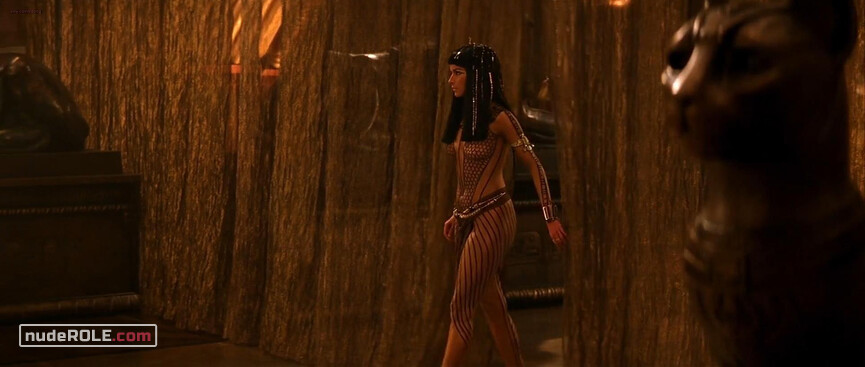 2. Anck-Su-Namum sexy – The Mummy (1999)