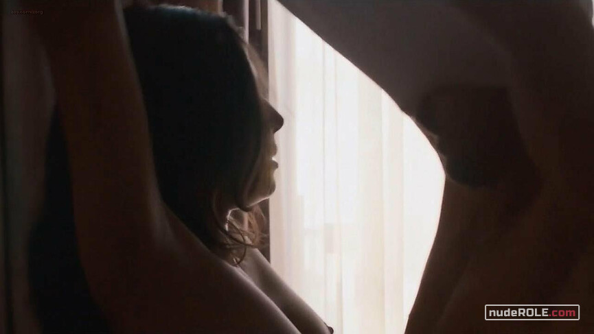 1. The Woman nude – The Leftovers s01e09 (2014)