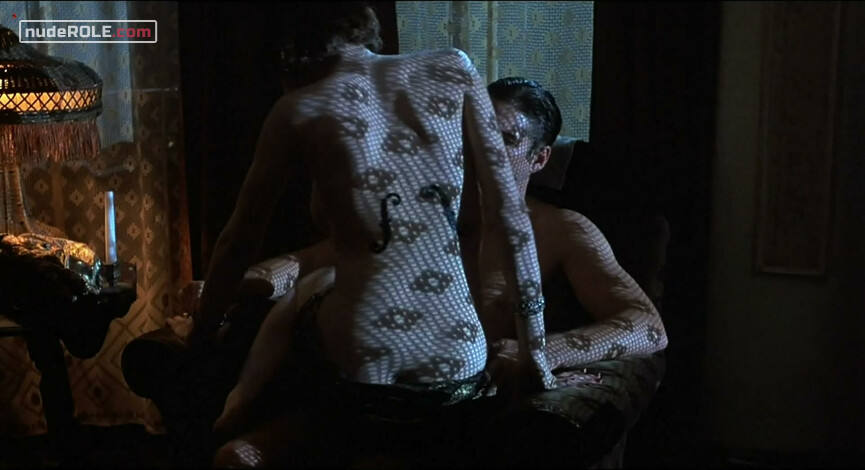 3. Vera Cicero sexy – The Cotton Club (1984)