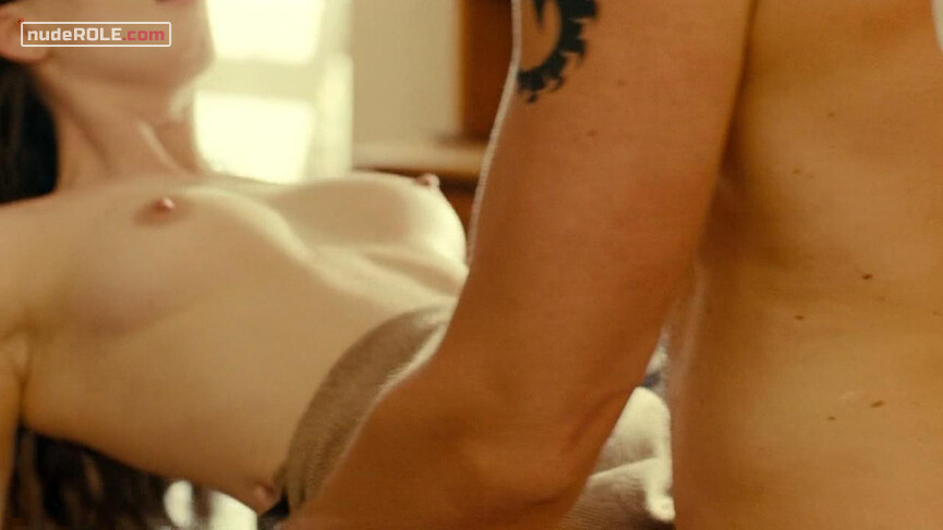 2. Carla nude – Strike Back s03e01-02 (2012)