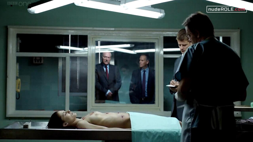 3. Anna Sandor nude – Silent Witness s14e07 (2011)