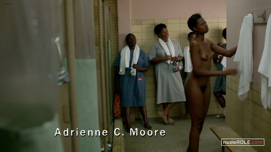 2. Showering Latina nude – Orange Is the New Black s02e05 (2014)