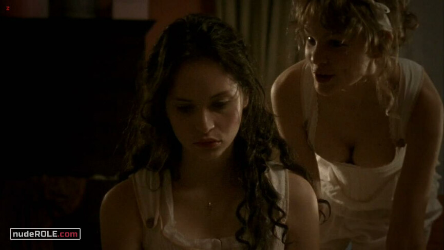 3. Catherine Morland sexy – Northanger Abbey (2007)