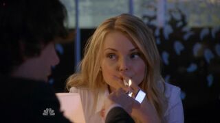 Audrey sexy – Love Bites s01e07 (2010)