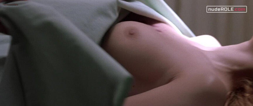 1. Lynn Bracken sexy, Susan Lefferts nude, Tammy Jordan nude – L.A. Confidential (1997)