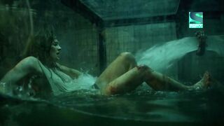 Emily Byrne sexy – Absentia s01e01 (2017)