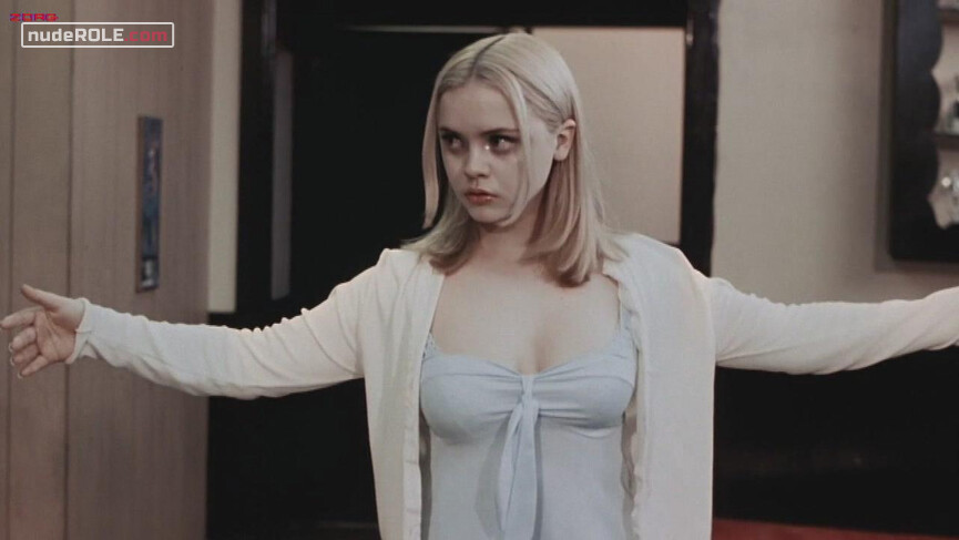 1. Layla sexy – Buffalo '66 (1998)