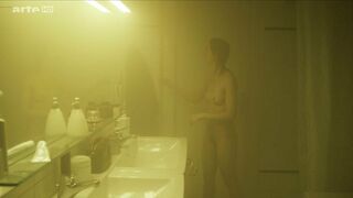 Romy nude – Die Frau von früher (2013)