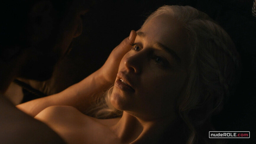3. Daenerys Targaryen nude – Game of Thrones s07e07 (2017)