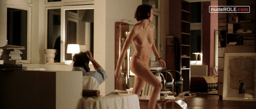 2. Véronique nude – Keep It Quiet (1998)